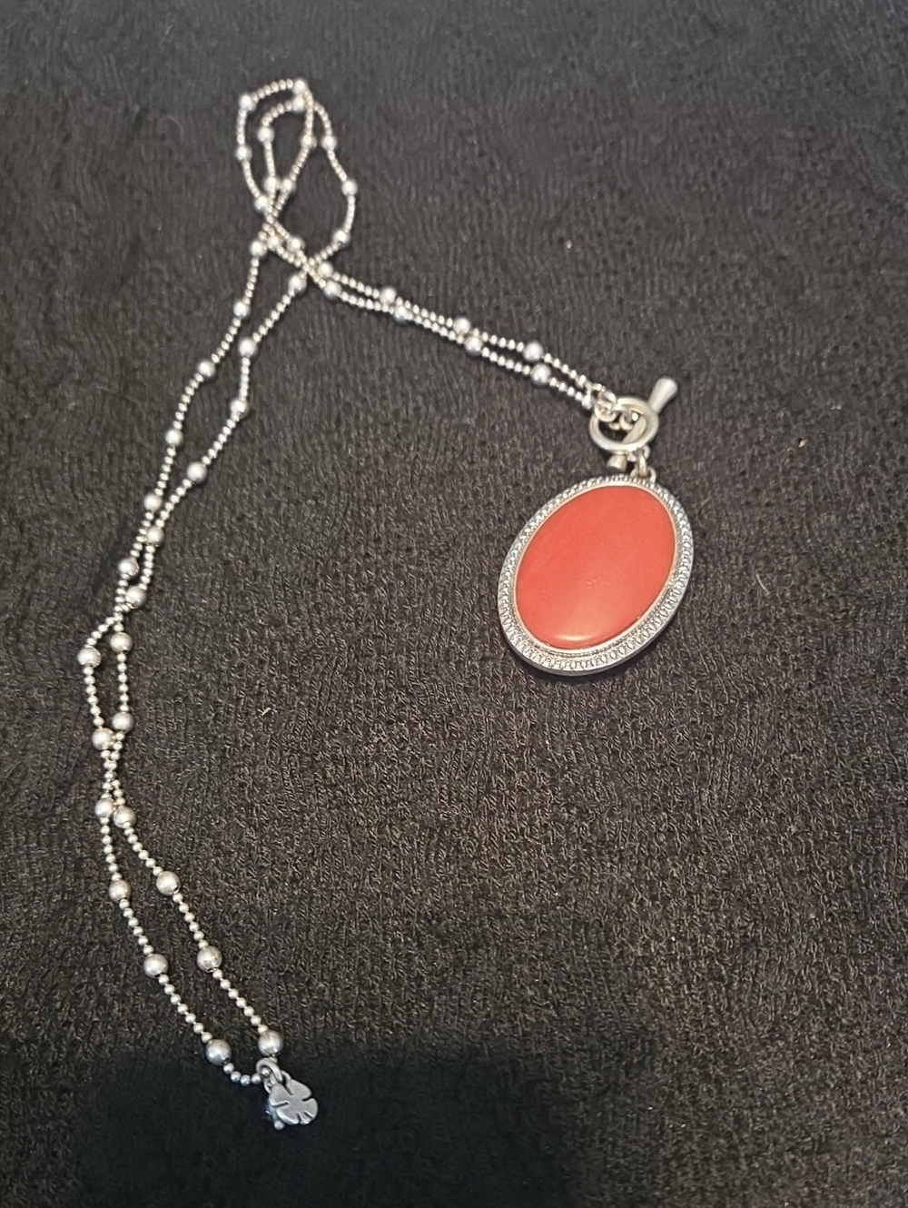 Silver Necklace with Coral/ MOP Oval Pendant